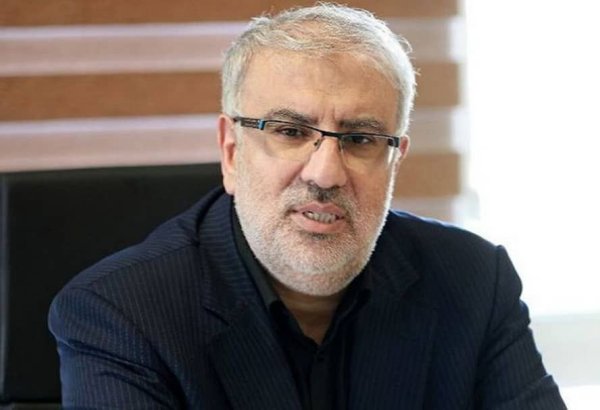 Iran intends to develop oil, gas sectors to maximum under sanctions - minister