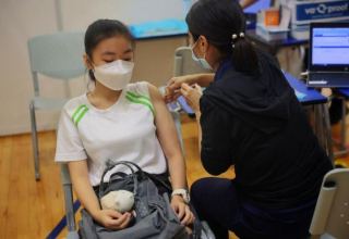 Минздрав Сингапура заявил о вакцинации 80% населения