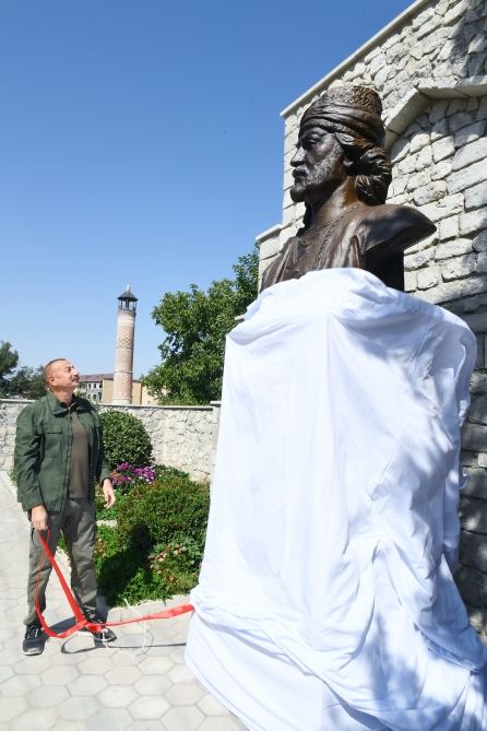 Azerbaijani president, first lady attend ceremony for unveiling bust to great Azerbaijani poet Molla Panah Vagif (PHOTO)