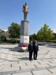 Baş prokuror Ankarada ulu öndər Heydər Əliyevin abidəsini ziyarət edib (FOTO)