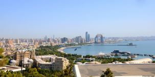 Баку: гармония старины и современности (Фотосессия)