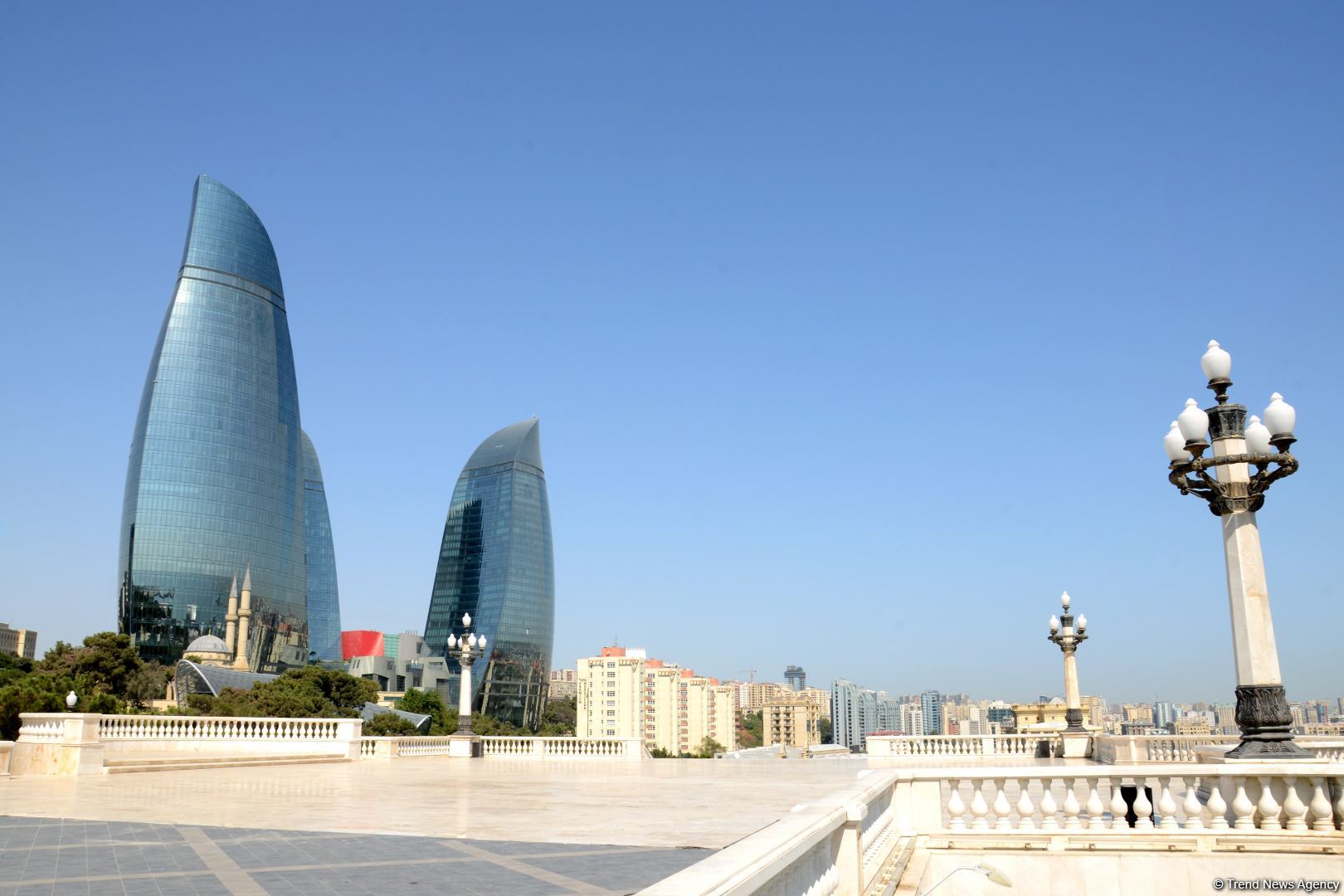 Harmony of antiquity and modernity in Azerbaijan’s Baku city (PHOTO)