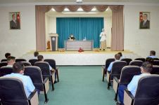 Azərbaycan Ordusunda hərbi qulluqçular üçün seminarlar keçirilir (FOTO)