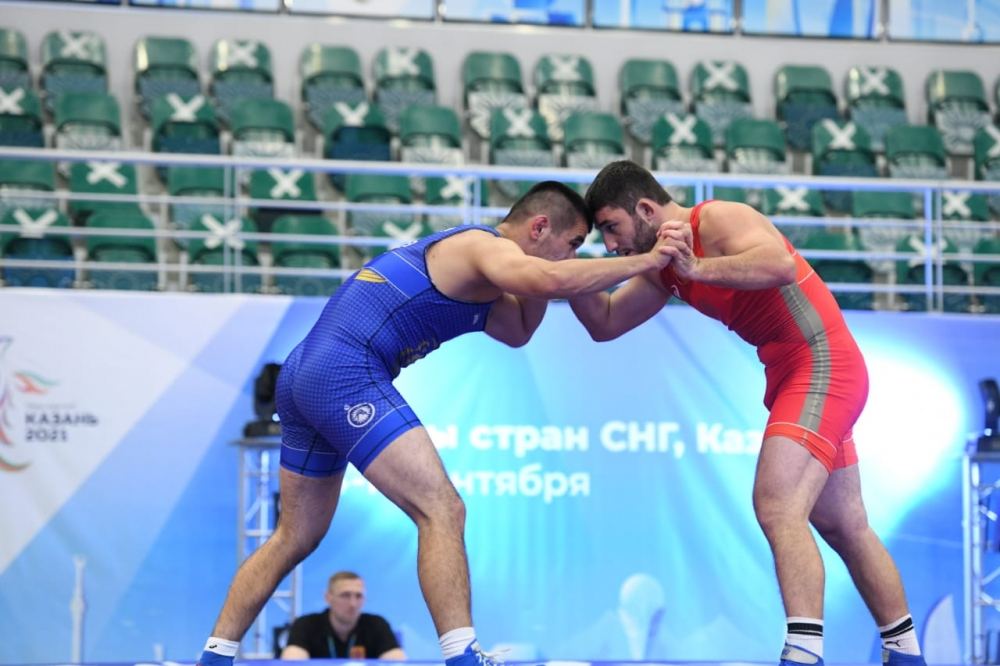 Азербайджанские борцы вольного стиля завоевали 7 медалей в Казани - Gallery Image