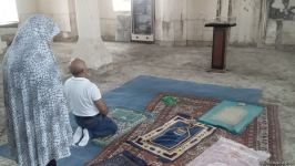 Жители Агдама посетили агдамскую Джума-мечеть (ФОТО)