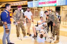 Türkiyəyə göndərilən daha 11 qazimiz sağalaraq geri dönüb (FOTO)