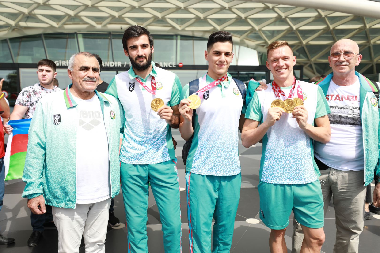Из Токио в Азербайджан вернулась еще одна группа паралимпийцев
