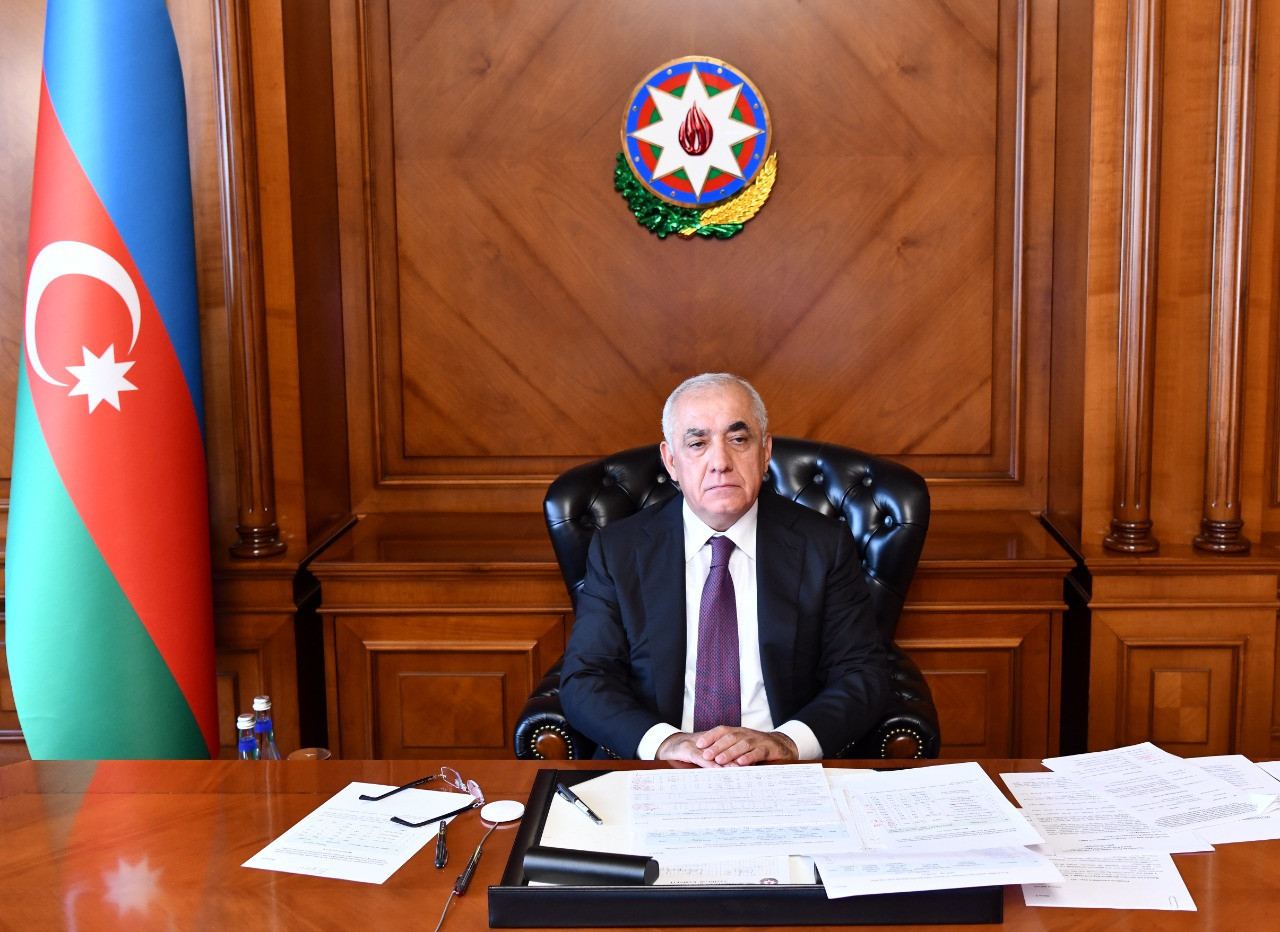 Azerbaijani, Georgian PMs hold phone talks