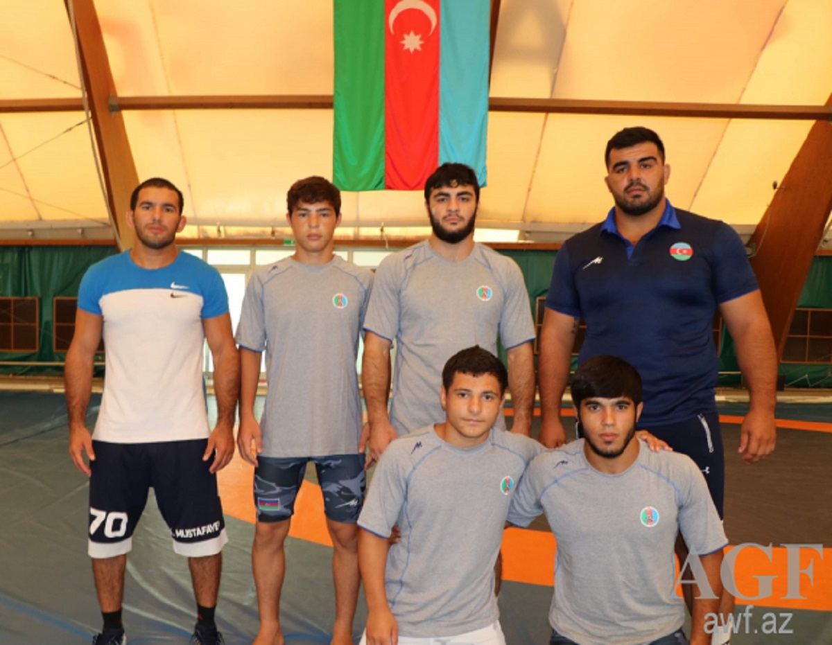 Азербайджанские борцы завоевали на чемпионате Европы 4 медали