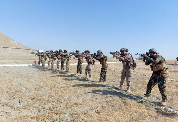 В войсках специального назначения ВС Азербайджана проходят тактико-специальные учения (ВИДЕО)