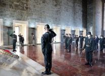 Начальник Генштаба азербайджанской армии посетил мавзолей Ататюрка в Анкаре (ФОТО)