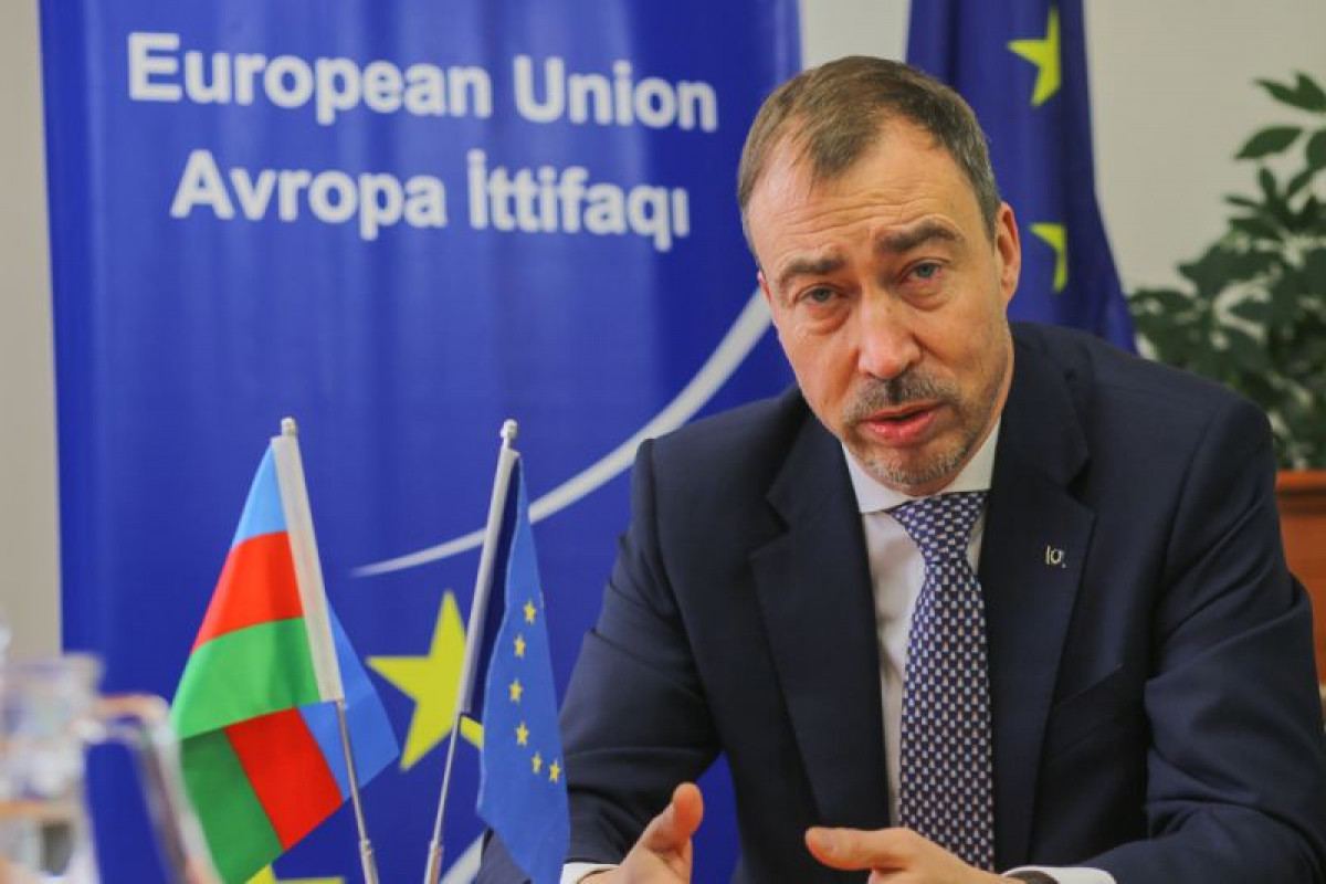 News about meeting between Azerbaijani representatives and Armenian residents living in Azerbaijan's Karabakh - encouraging, EU special rep says