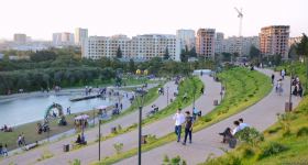 Парк «Гянджлик» - излюбленное место отдыха бакинцев и гостей столицы (ФОТО)
