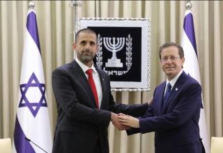 Bahrain first ambassador to Israel ambassador presents credentials