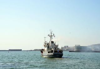 Russian Navy warships leave Port of Baku