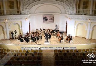 Музыкальная премьера в Баку – восторг и аплодисменты (ФОТО)