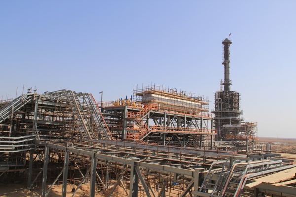Iran to develop Yadavaran oil field