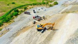 Xudafərin-Qubadlı-Laçın və Xanlıq-Qubadlı avtomobil yollarının inşası sürətlə davam etdirilir (FOTO)