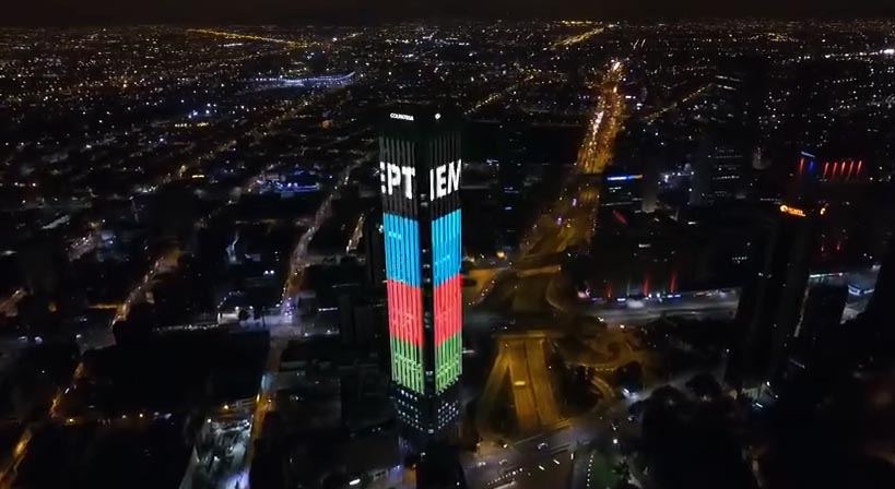 Columbia illuminates Azerbaijani flag on Colpatria Tower on occasion of Remembrance Day (VIDEO)