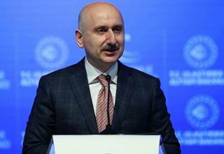 Сеть высокоскоростного ж/д к 2053 году охватит 52 провинции Турции - министр