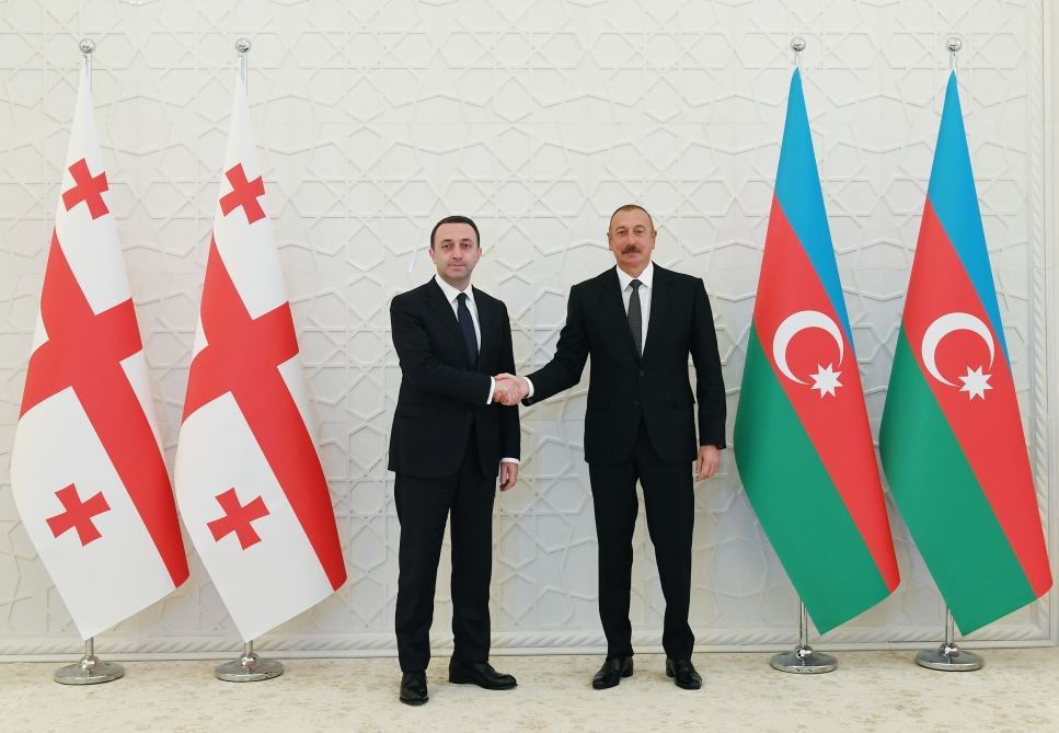 Azərbaycan Prezidenti İlham Əliyev Gürcüstanın baş naziri ilə görüşüb (FOTO/VİDEO) (YENİLƏNİB)