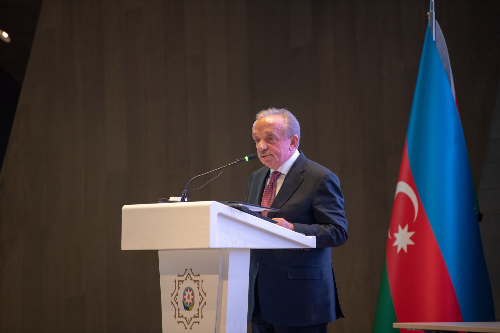 Азербайджан подписал контракты с турецкими компаниями по эксплуатации 3 рудных месторождений (ФОТО)