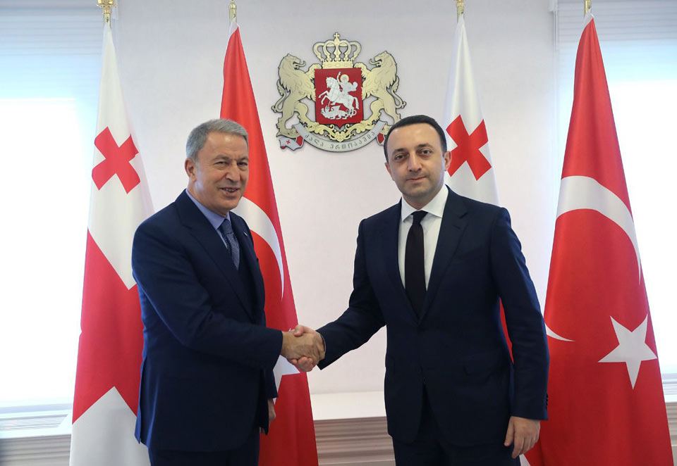 Georgian PM meets Turkish Defence Minister
