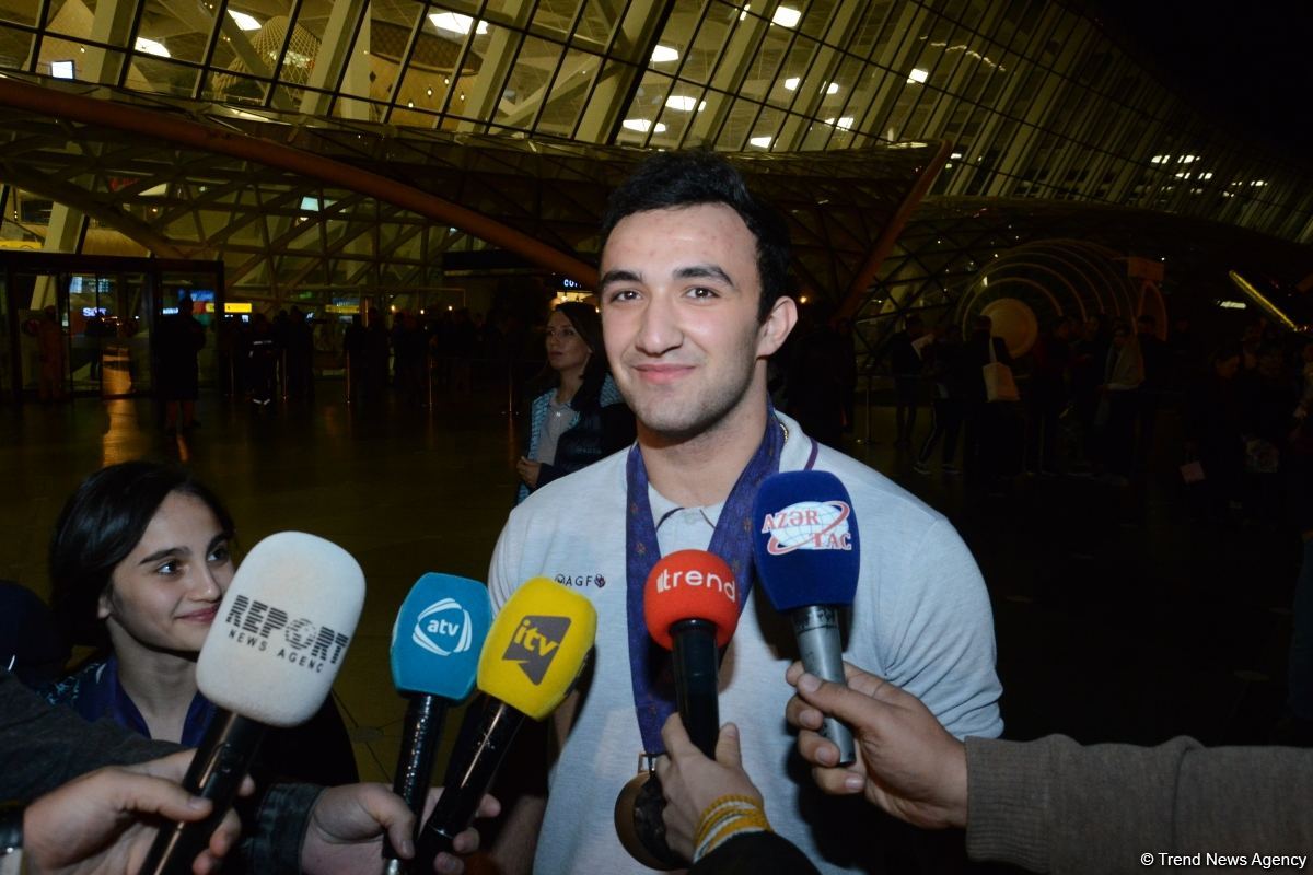 Azerbaijani gymnasts bring medals of European Championship to Baku (PHOTO)
