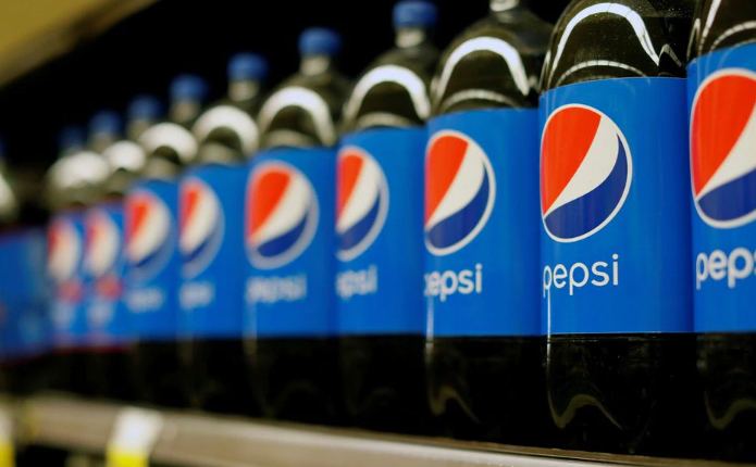 PepsiCo raises annual revenue forecast as soda demand jumps