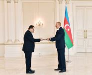 President Ilham Aliyev receives credentials of new head of EU Delegation to Azerbaijan (PHOTO/VIDEO)