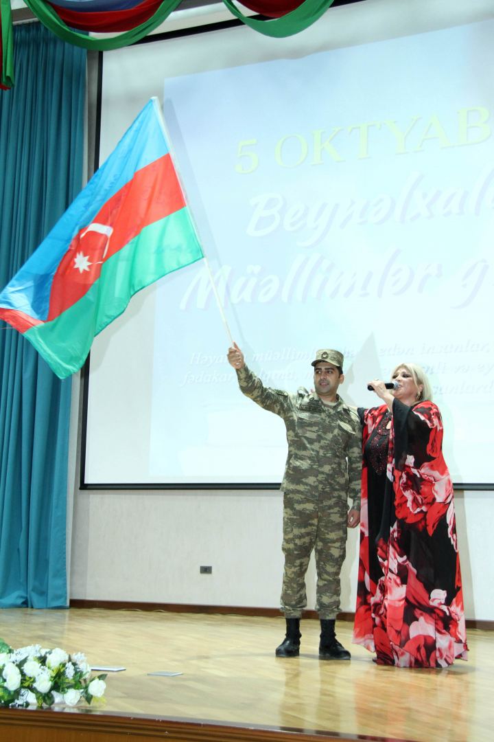 В Высшем военном училище имени Гейдара Алиева прошел концерт, посвященный Международному дню учителя (ФОТО)