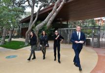Президент Ильхам Алиев и Первая леди Мехрибан Алиева приняли участие в открытии Бакинского зоологического парка после реконструкции (ФОТО/ВИДЕО)