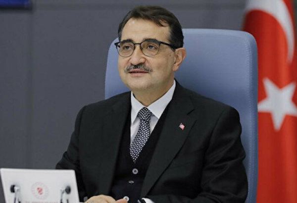 Turkey to become one of top solar panel producers: Minister