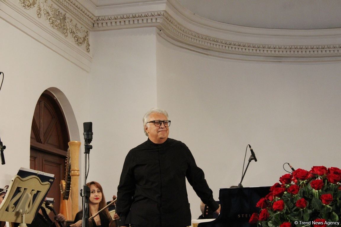 Лучшие артисты Азербайджана провели грандиозный концерт в честь 100-летия БМА (ФОТО/ВИДЕО)
