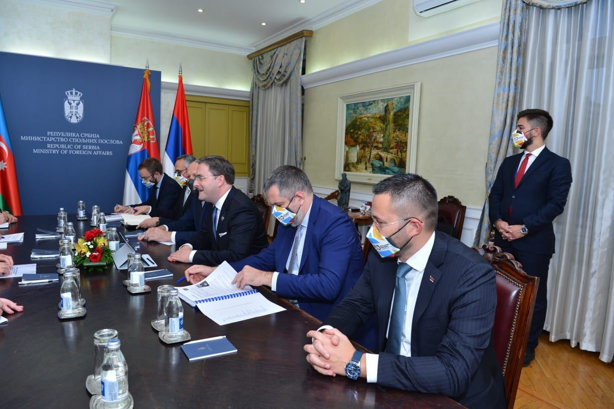 Azerbaijan, Serbia mutually lift visa requirements (PHOTO)