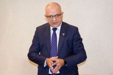 “Media və siyasi proseslərə baxış: peşə etikası və perspektiv vəzifələr” mövzusunda konfrans keçirilib (FOTO)