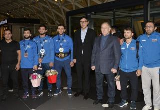 Фарид Гайыбов принял участие в церемонии встречи спортсменов, вернувшихся с чемпионата мира по борьбе (ФОТО)