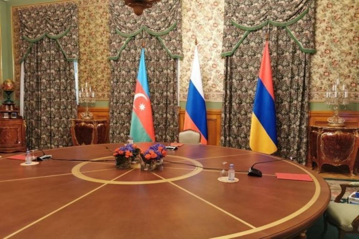 Trilateral meeting between Azerbaijani, Russian, Armenian FMs held in Minsk