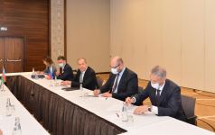 Azerbaijani, Russian FMs hold meeting in Minsk (PHOTO)