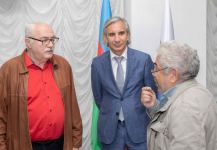 Известный российский писатель Эльдар Ахадов стал почетным членом Союза писателей Азербайджана (ФОТО)