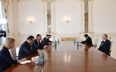 Azerbaijani president receives EU Special Representative (PHOTO/VIDEO)