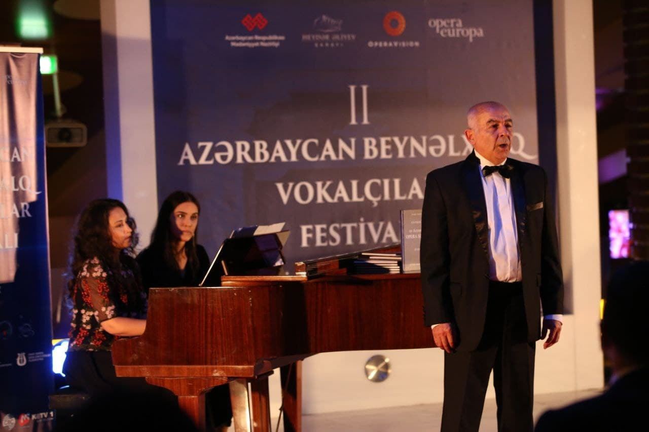 Сила и красота голоса – в Баку презентована антология оперного искусства (ФОТО)