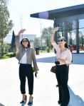 Жители Баку приветствовали Президента Ильхама Алиева и Первую леди Мехрибан Алиеву с балконов своих домов (ФОТО)