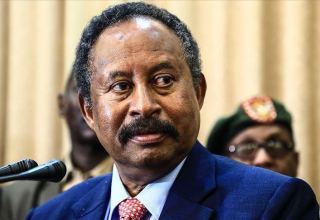 Премьер-министр Судана намерен в ближайшие часы уйти в отставку