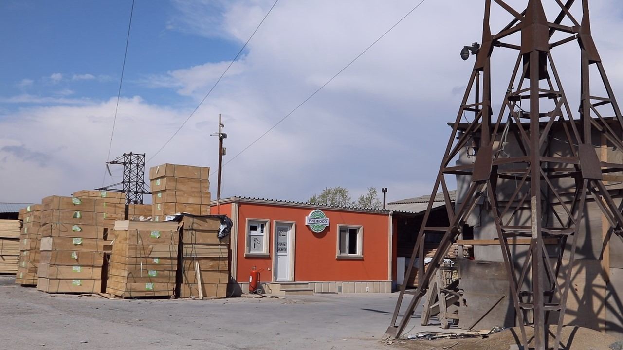 ОАО "Азерэнержи" распространило заявление о незаконном строительстве в Баку (ФОТО)