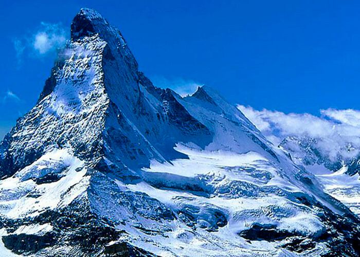 Falling ice boulders kill two, hurt nine on Swiss Alp