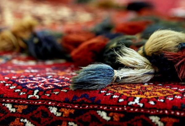 Iran unveils amount of machine-made carpet exports
