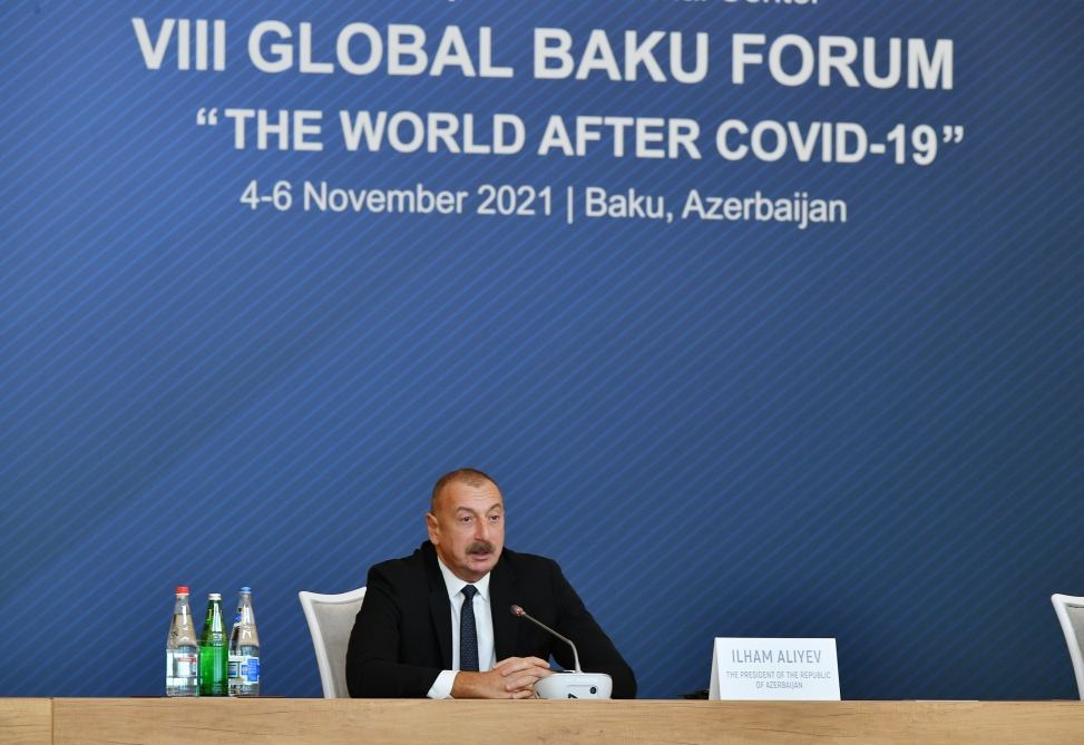 Президент Ильхам Алиев выступил с речью на открытии VIII Глобального Бакинского форума "Мир после COVID-19" (ФОТО/ВИДЕО)