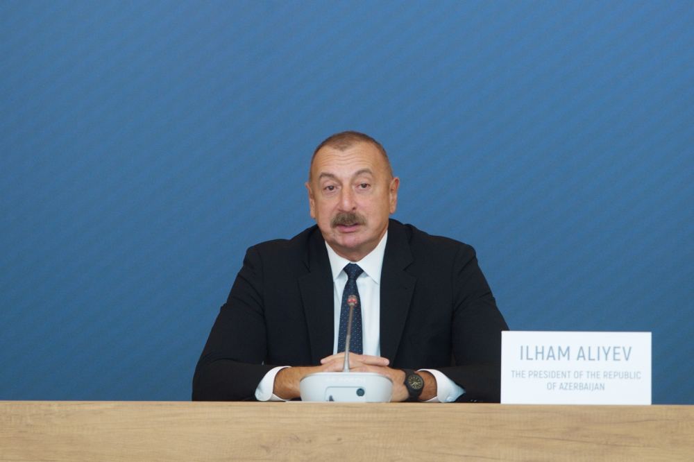 In those countries where Azerbaijani gas is delivered there is no gas crisis, no price crisis, no freezing - President Aliyev