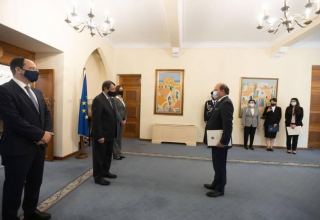 Посол Казахстана вручил верительные грамоты Президенту Кипра